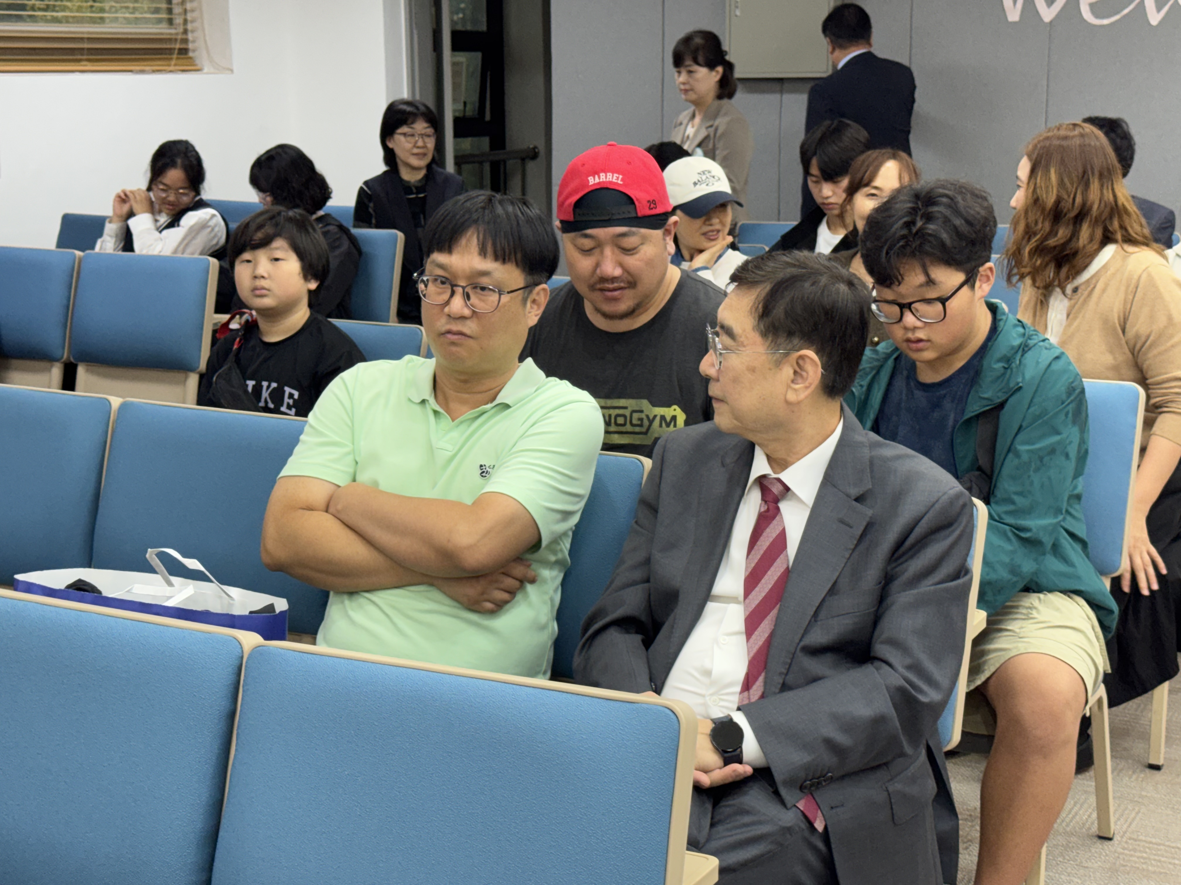 KakaoTalk_20261018_185319531_08.jpg